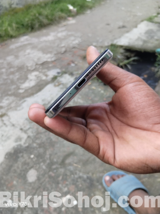 Vivo y29